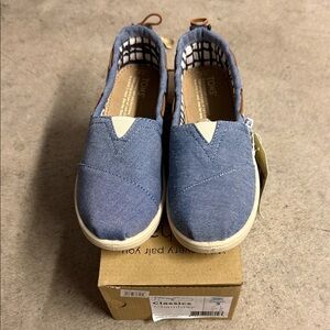 TOMS Kids Denim Blue Slip-On Sneakers